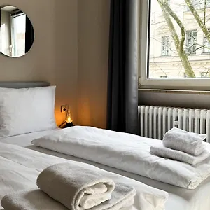 Отель Sendlinger Tor **
