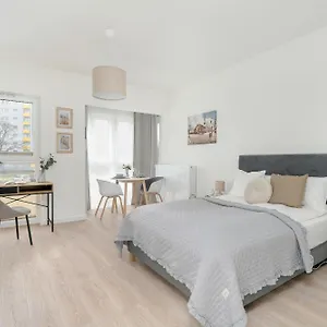 Minimalist Wojciechowskiego With Parking In By Renters , Poznań Polska