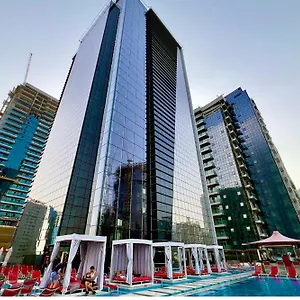 מלון Canal Business Bay *****