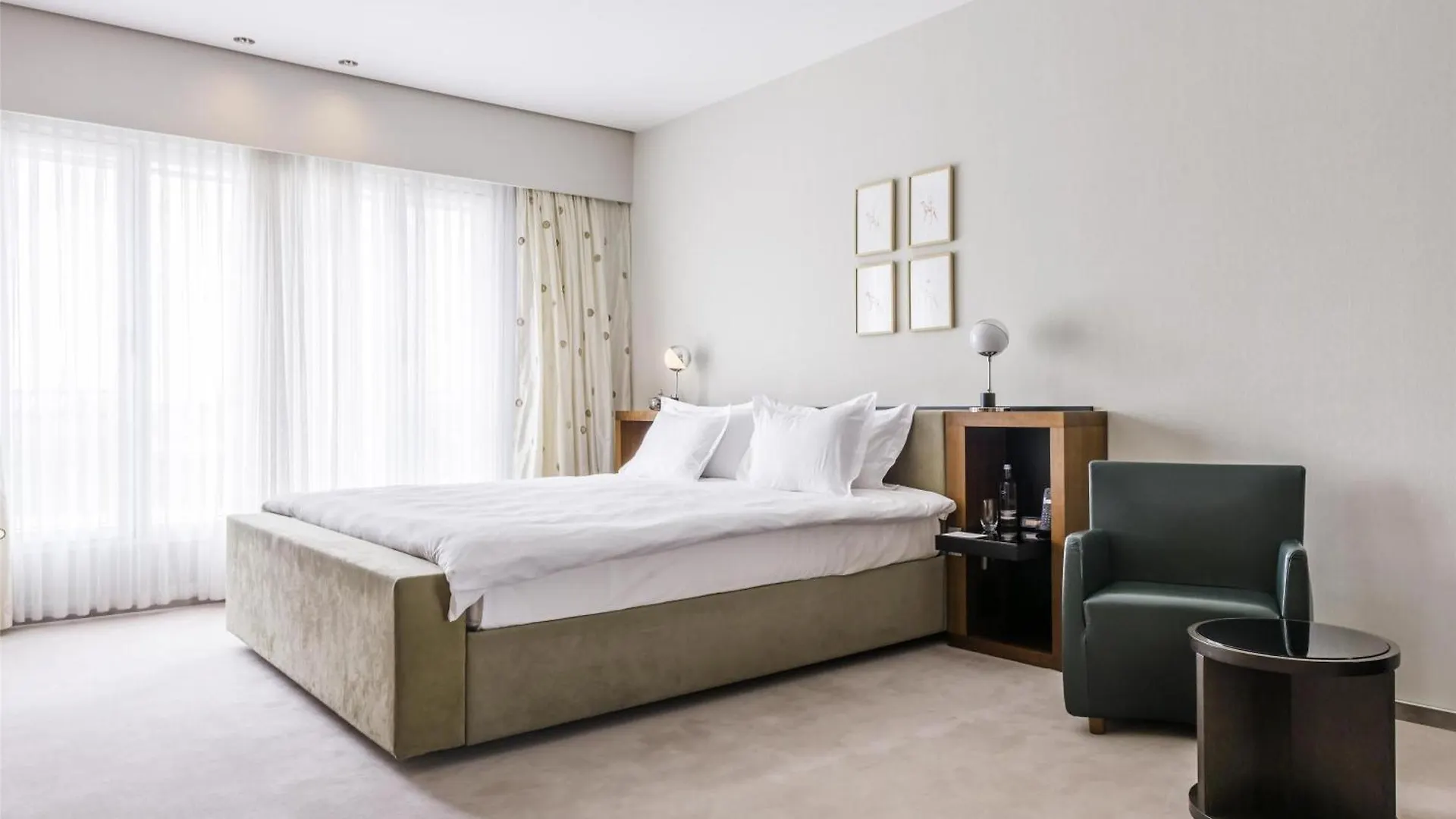 Grand Hyatt Berlin Hotel 5*,